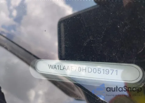 2017 Audi Q7 3.0T Premium из США, поврежденный, VIN WA1LAAF70HD051971